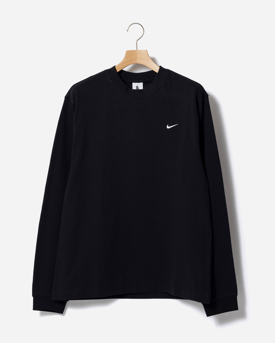 NIKE SOLO SWOOSH L/S TOP – A+S