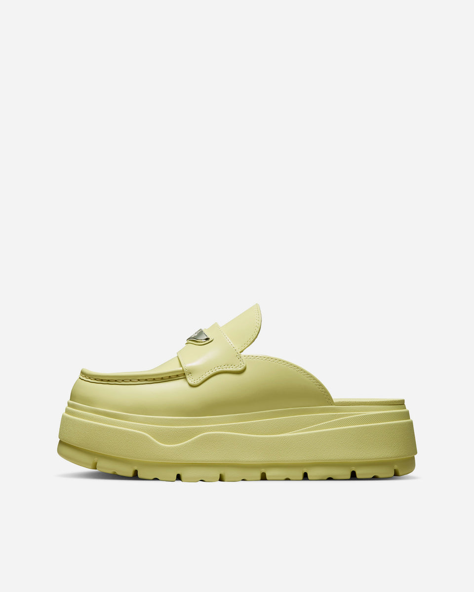 YELLOW DAM SNEAKER MULES 新品未使用 Air Jordan Mule Women's Shoes. Nike SG