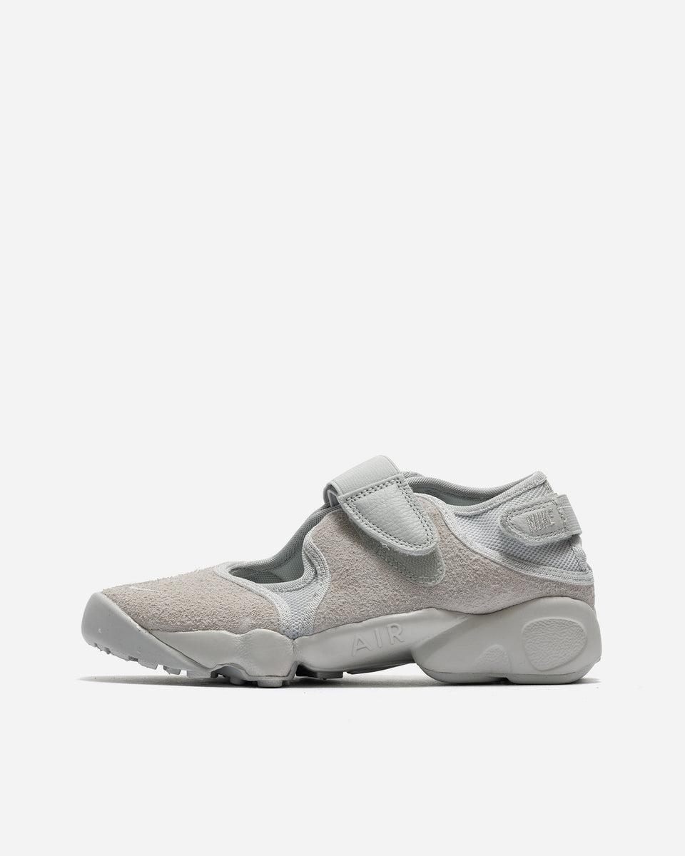 NIKE WMNS AIR RIFT – A+S