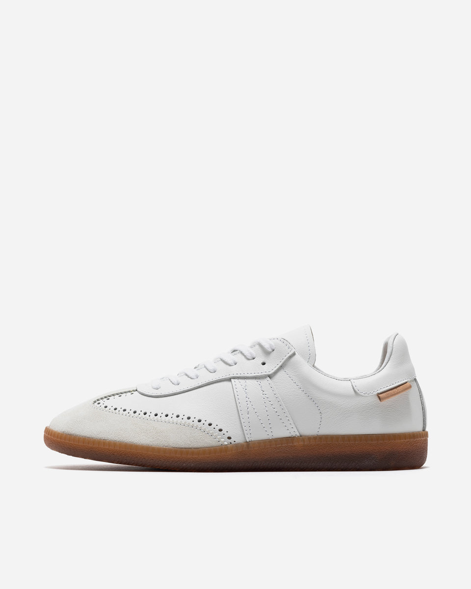Hender Scheme citizen trainer – A+S