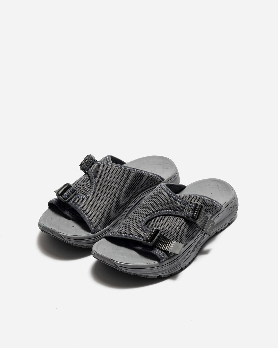 nonnative rig × nonnative BAWAKA グレーm28c nonnative rig × nonnative BAWAKA グレーm28c - メルカリ