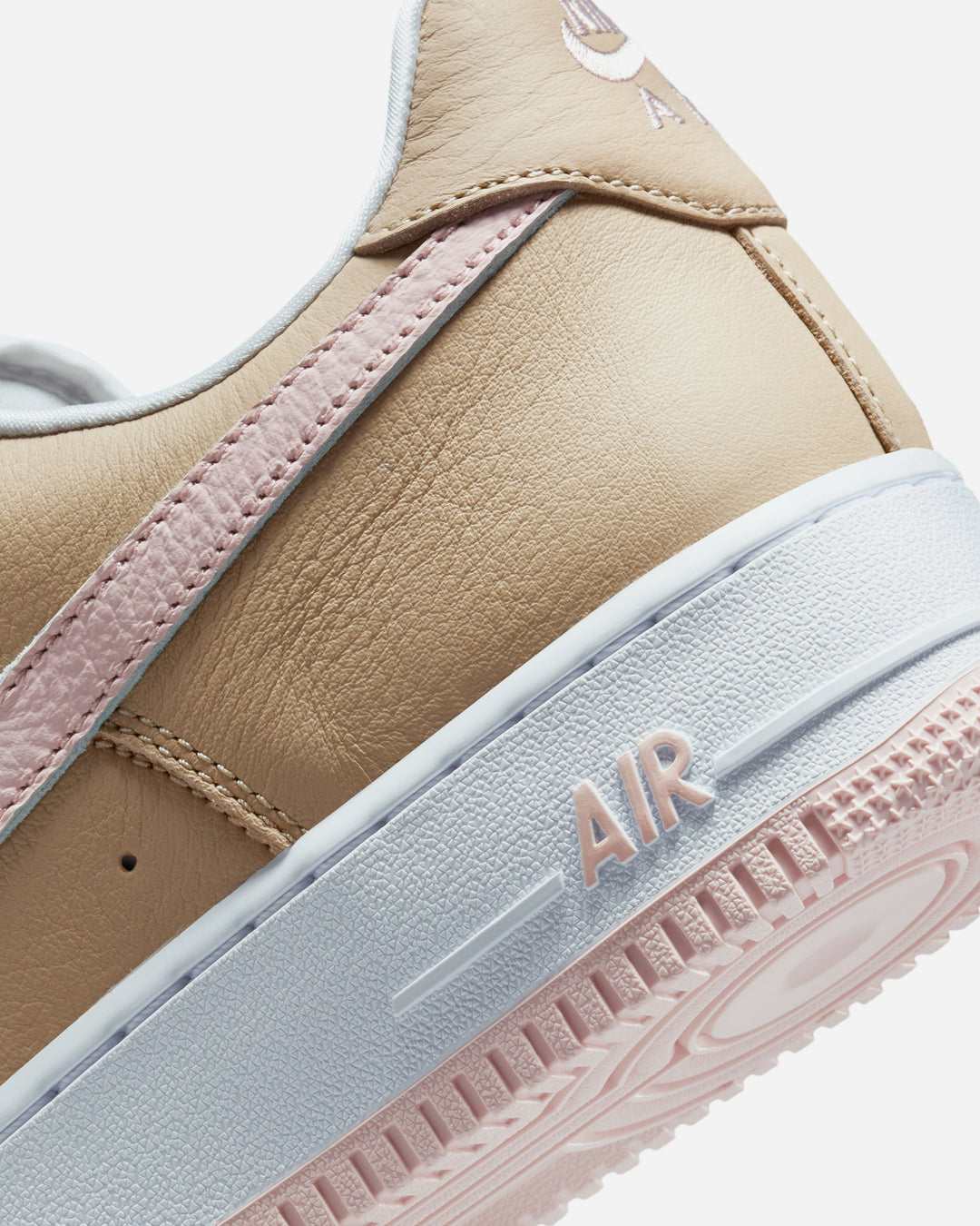 NIKE AIR FORCE 1 LOW RETRO – A+S