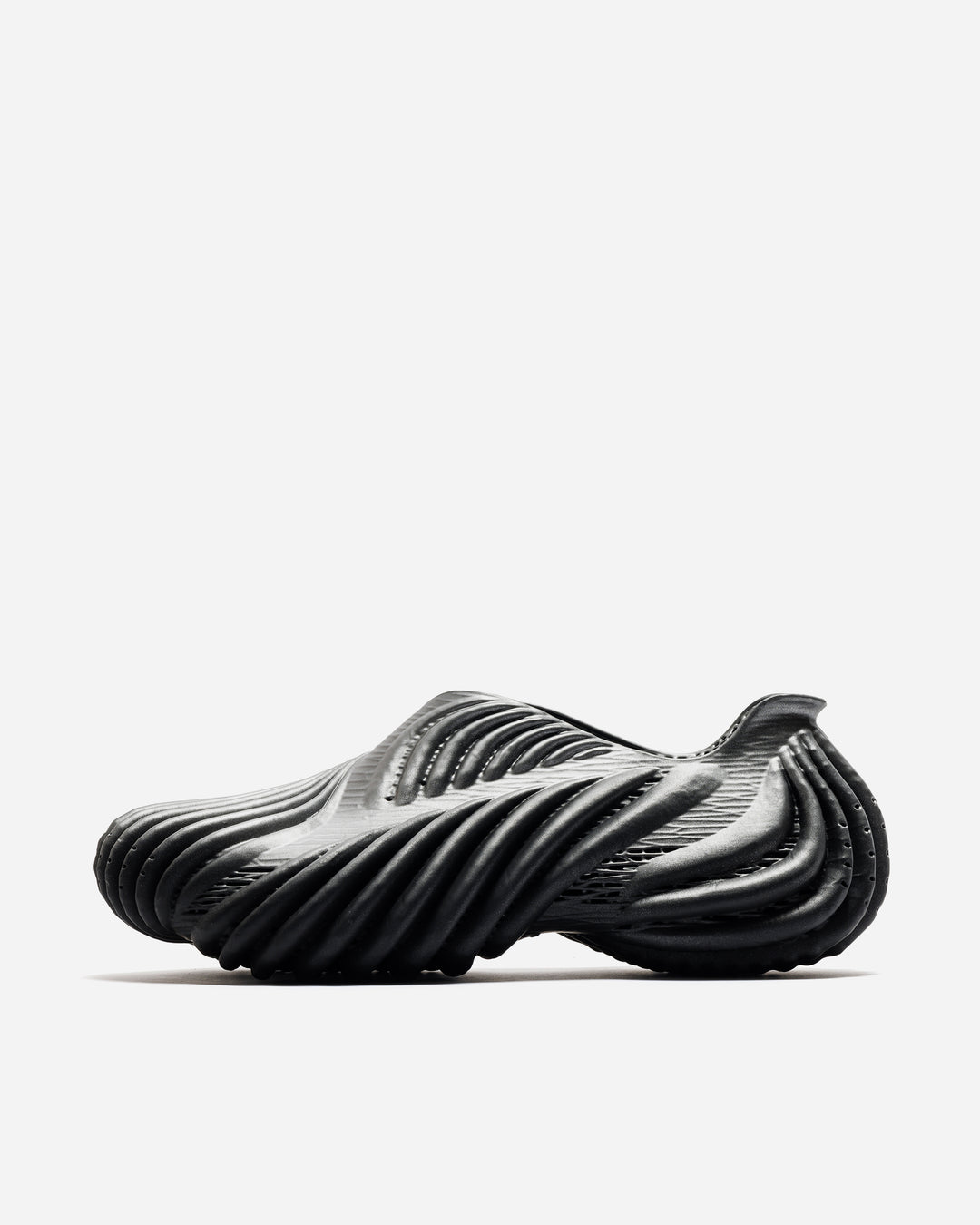 【ALIVEFORM】ARMIS LOW ローカット スニーカー ARMIS LOW – ALIVEFORM