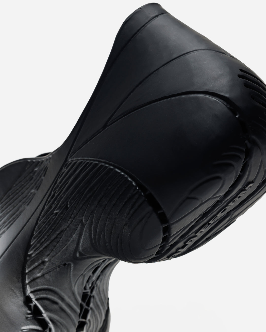 ALIVEFORM FLAINE L – A+S