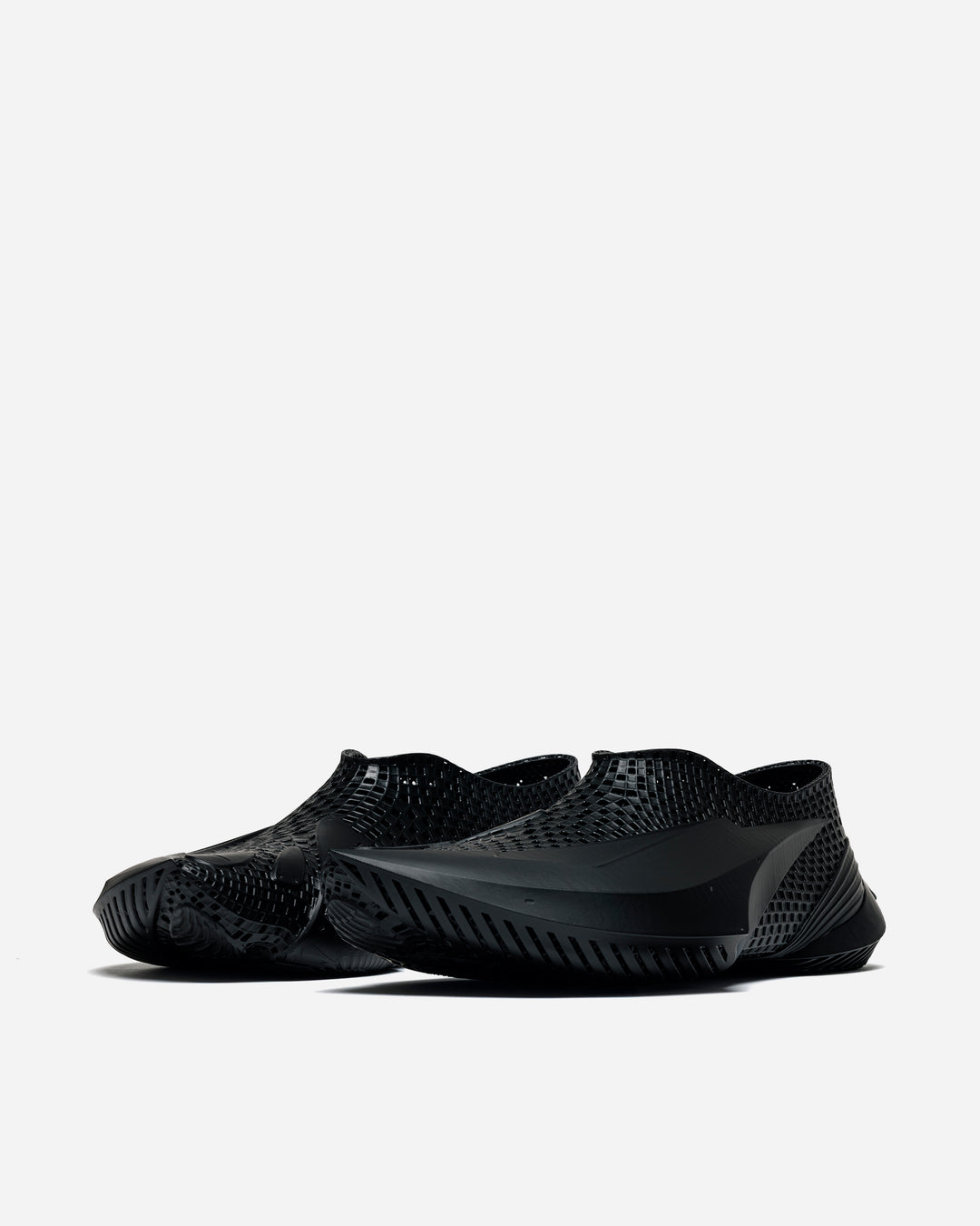 ALIVEFORM × ACRONYM THE BLADE – A+S