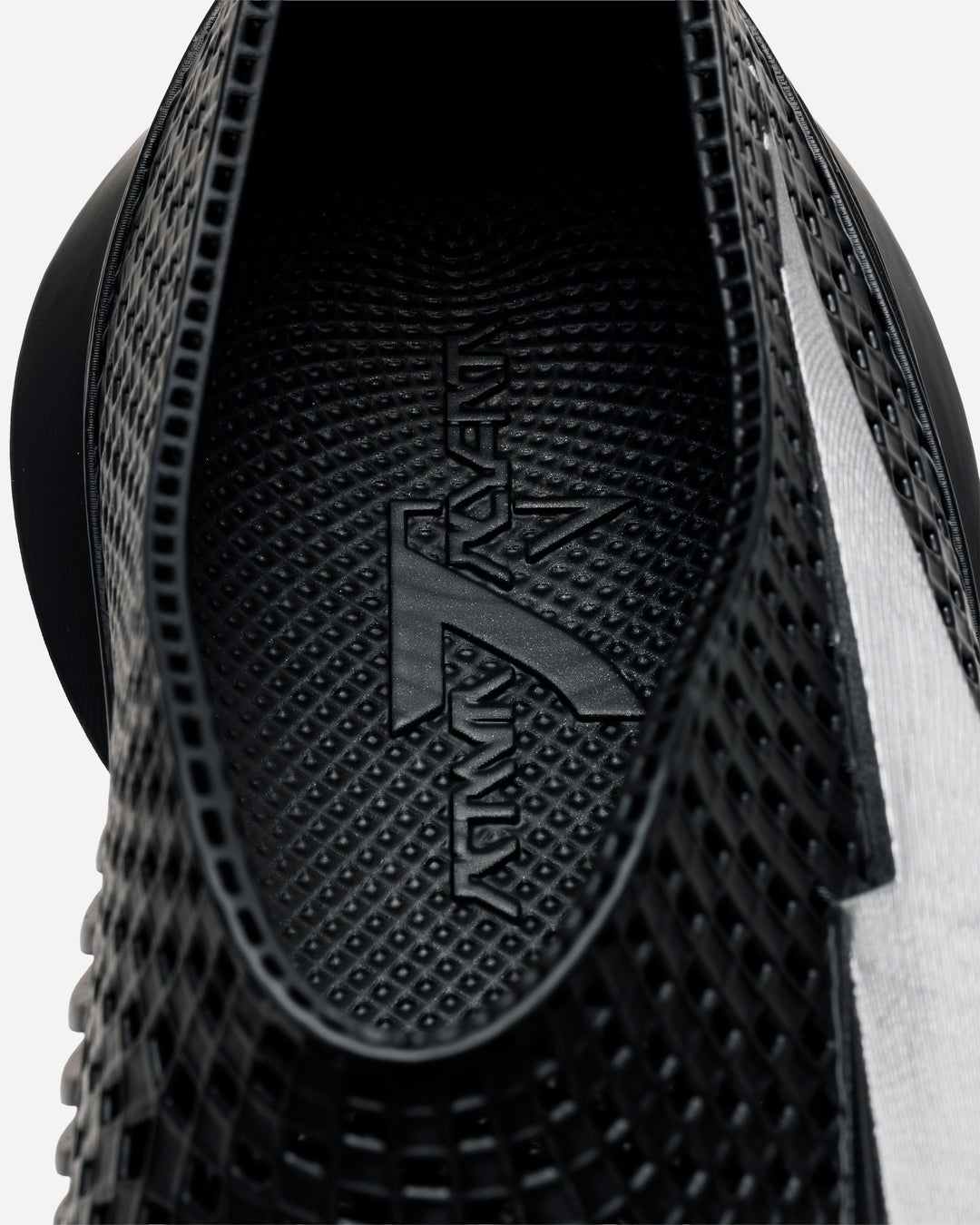 ALIVEFORM × ACRONYM THE BLADE – A+S