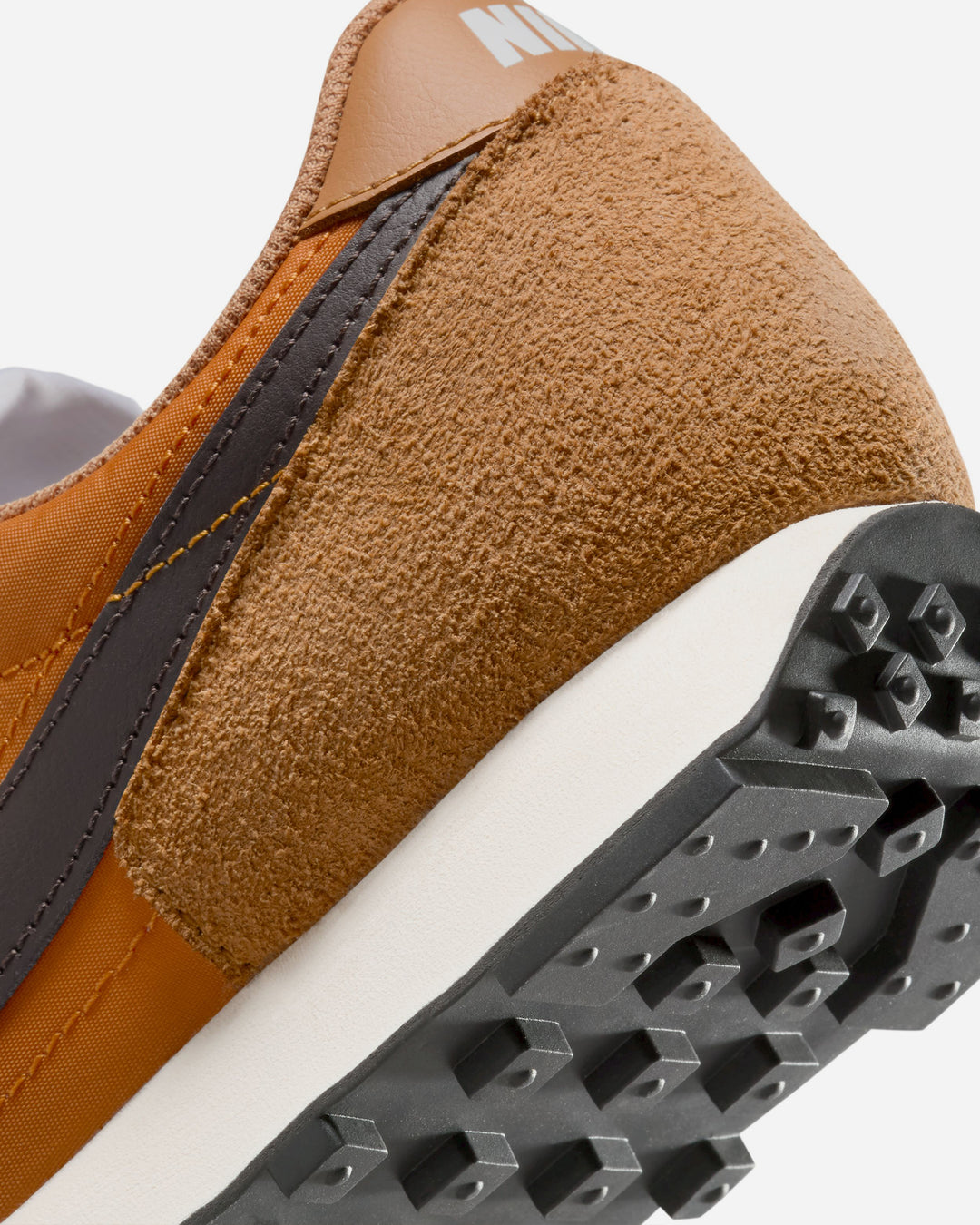 NIKE DAYBREAK SP – A+S