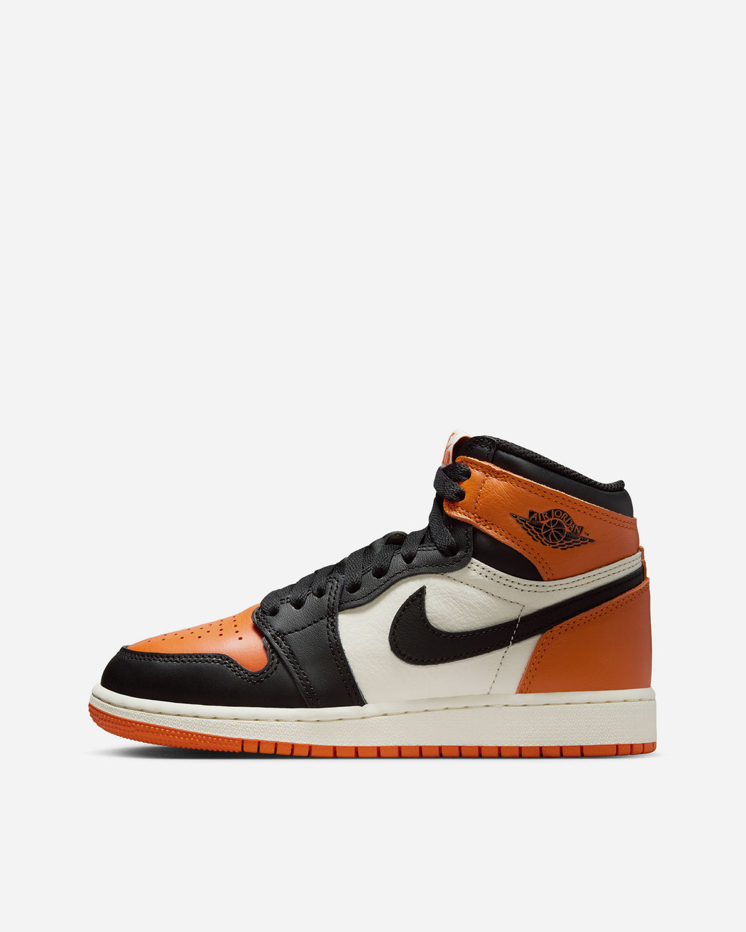シューズ(男性用) Nike GS Air Jordan 1 Retro High OG 楽天市場】NIKE AIR JORDAN 1 RETRO HIGH OG GS 【BRED PATENT