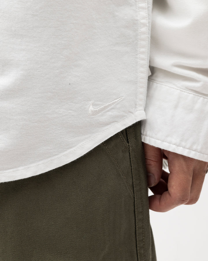 NIKE NL OXFORD BUTTON DOWN L/S TOP – A+S