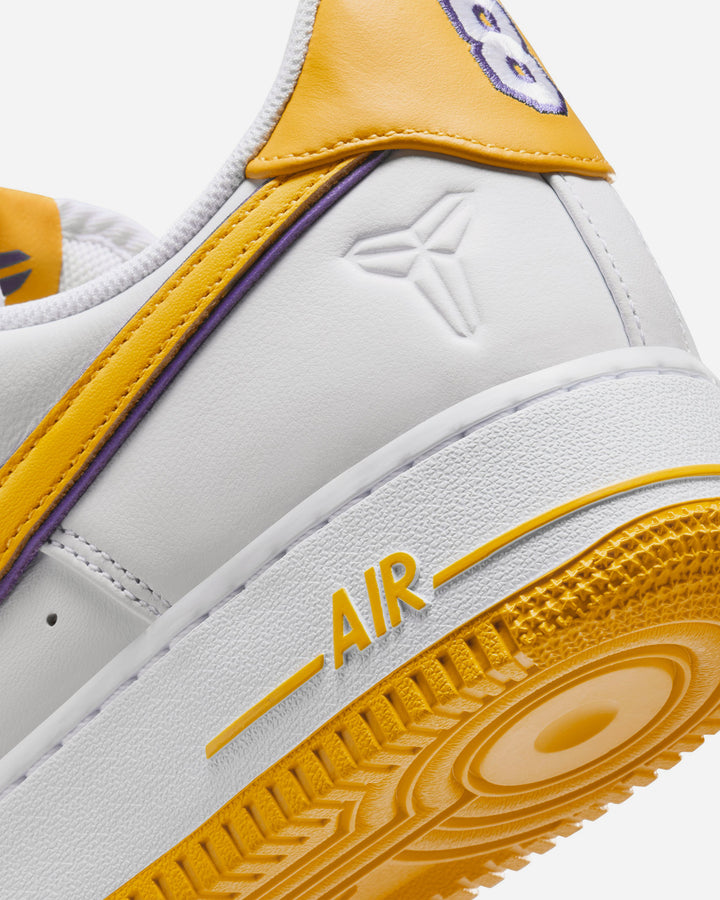 NIKE AIR FORCE 1 LOW RETRO QS KBコービー Nike Air Force 1 Low Retro QS KB Sneaker (White, Maize