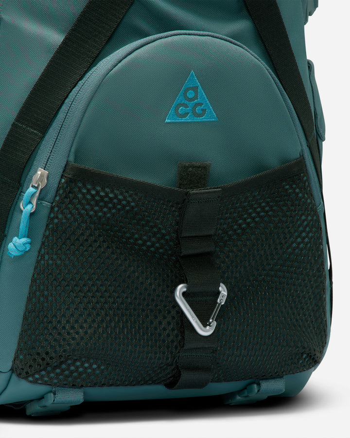 NIKE ACG DAYMAX BACKPACK – A+S
