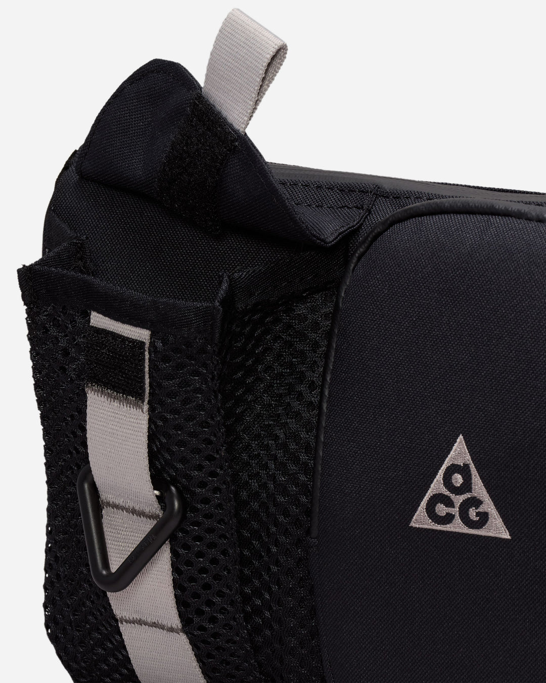NIKE ACG DAYMAX CROSSBODY – A+S