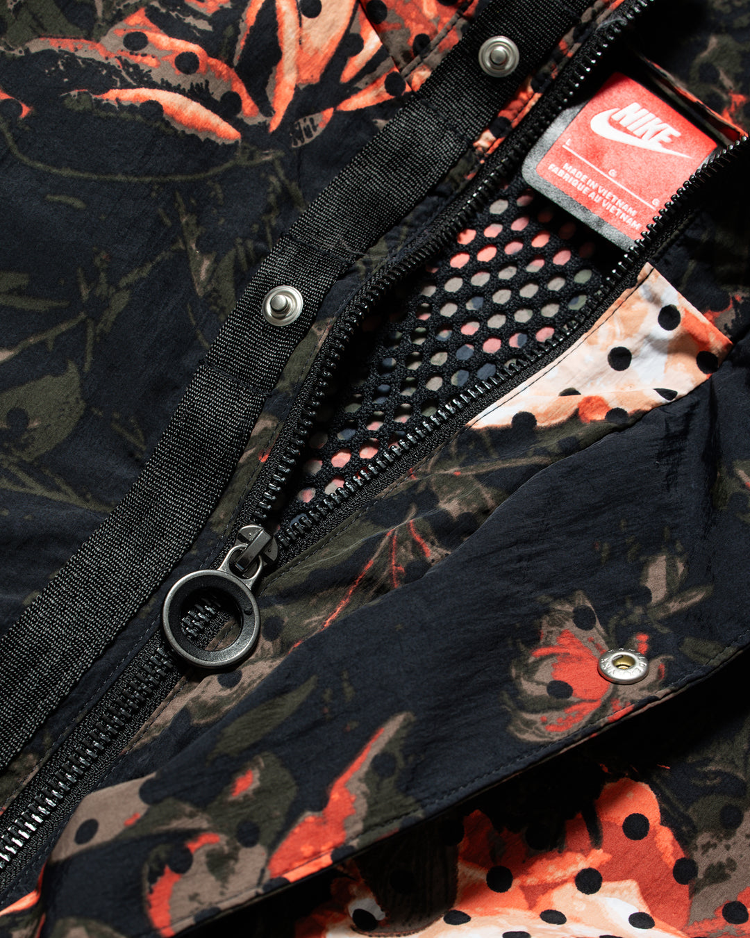 NIKE TECH WOVEN JACKET REPEL AOP – A+S