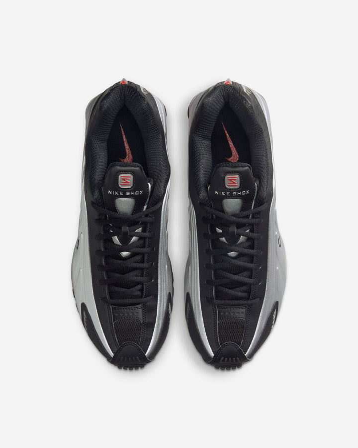 NIKE SHOX R4 – A+S