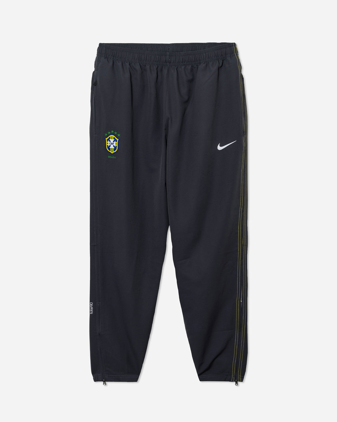 Nike total90 ブラック ピステパンツ（最終値下げ中） ナイキのY2Kサッカーシューズ「トータル 90 III」がオール