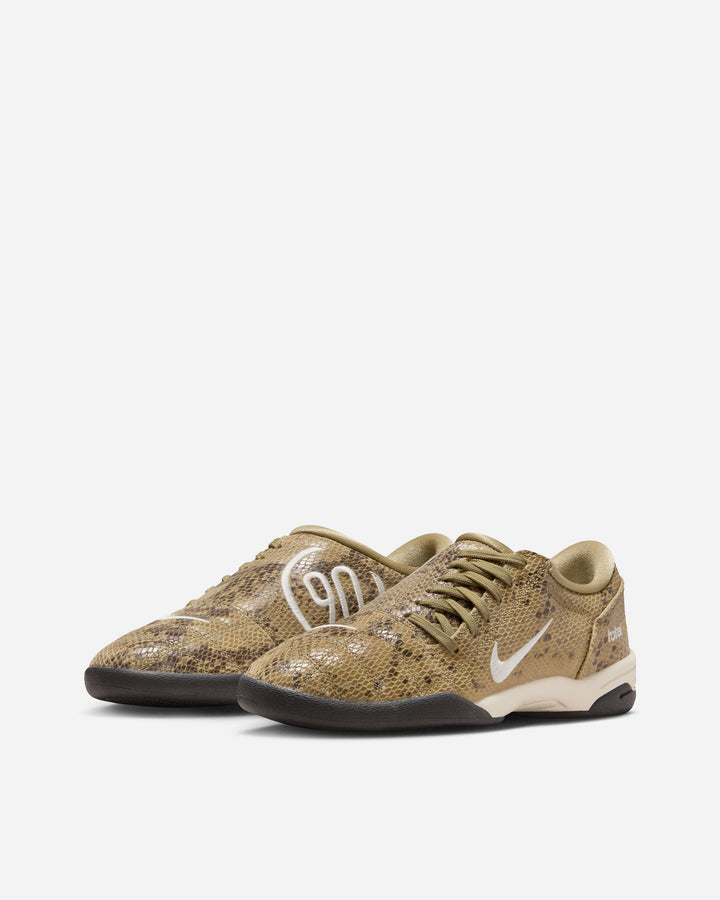 ナイキ　ベロア　緑　S 2025年 発売予定】NIKE ZOOM VOMERO 5 “Metallic Pewter/Green