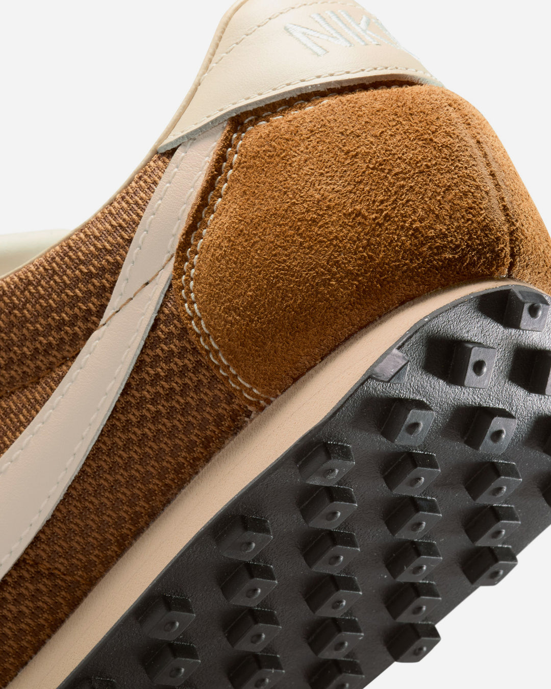 NIKE LD-1000 – A+S