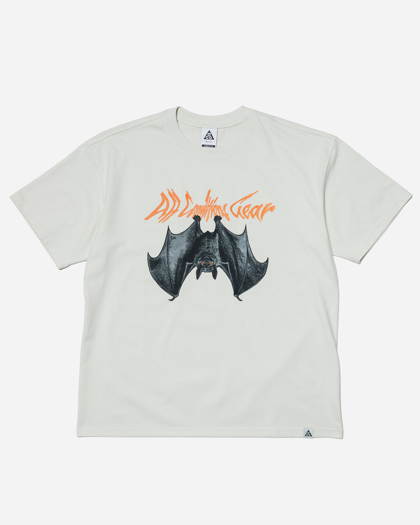 NIKE ACG DF LSE CAMP BATS S/S TEE – A+S