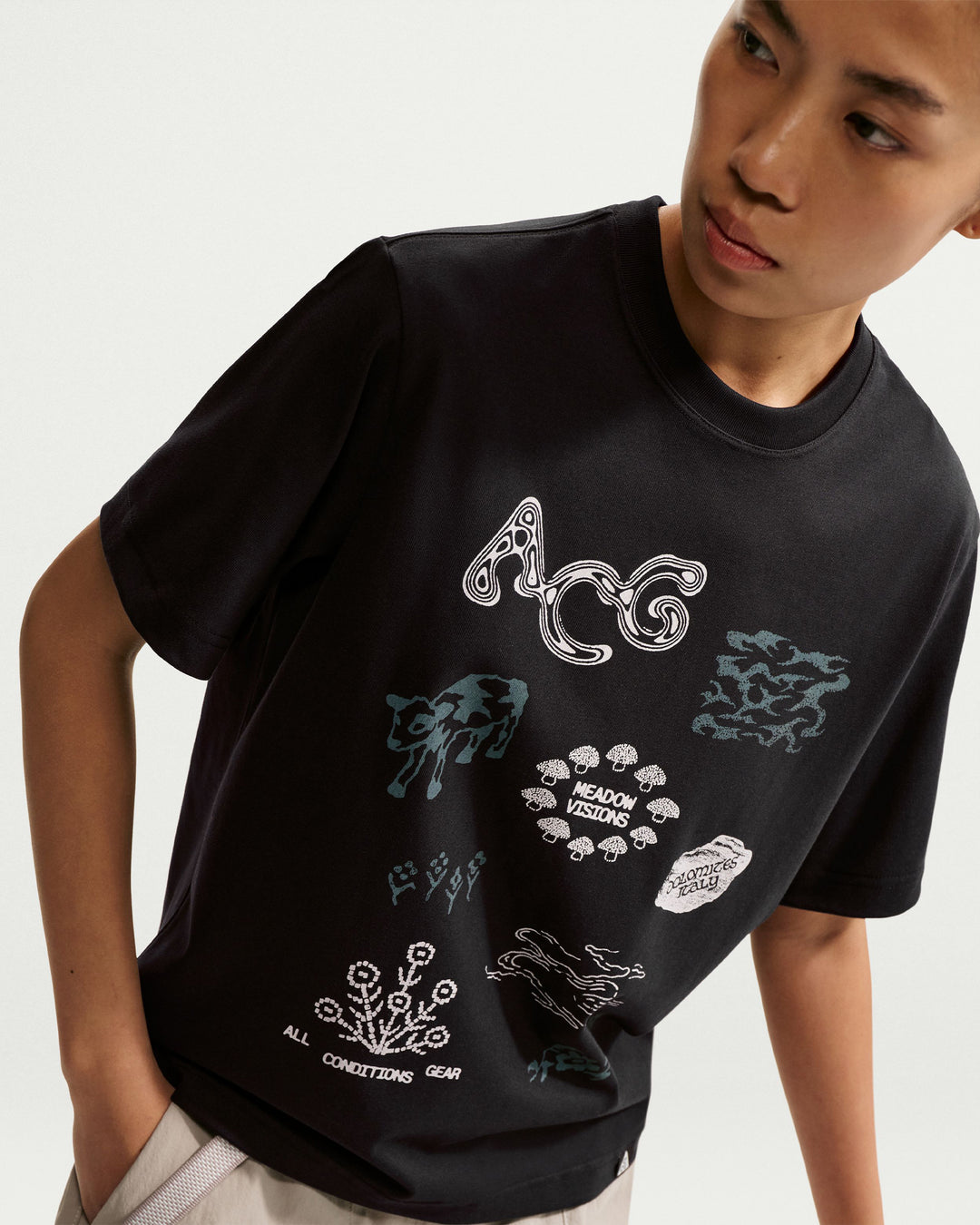 NIKE WMNS ACG DF BXY CMP MEADOW S/S TEE – A+S