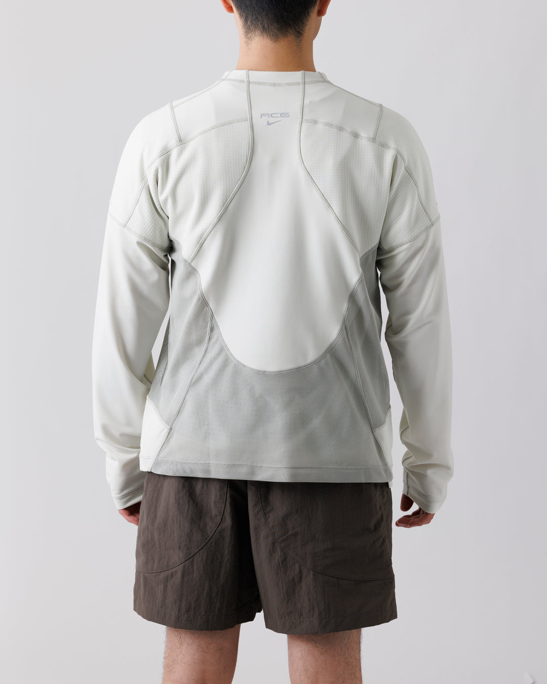 NIKE ACG DF VAULT LS TOP – A+S