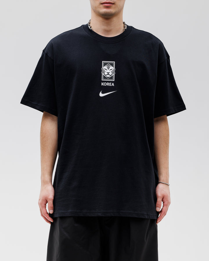 NIKE KFA PREM GK S/S TEE – A+S
