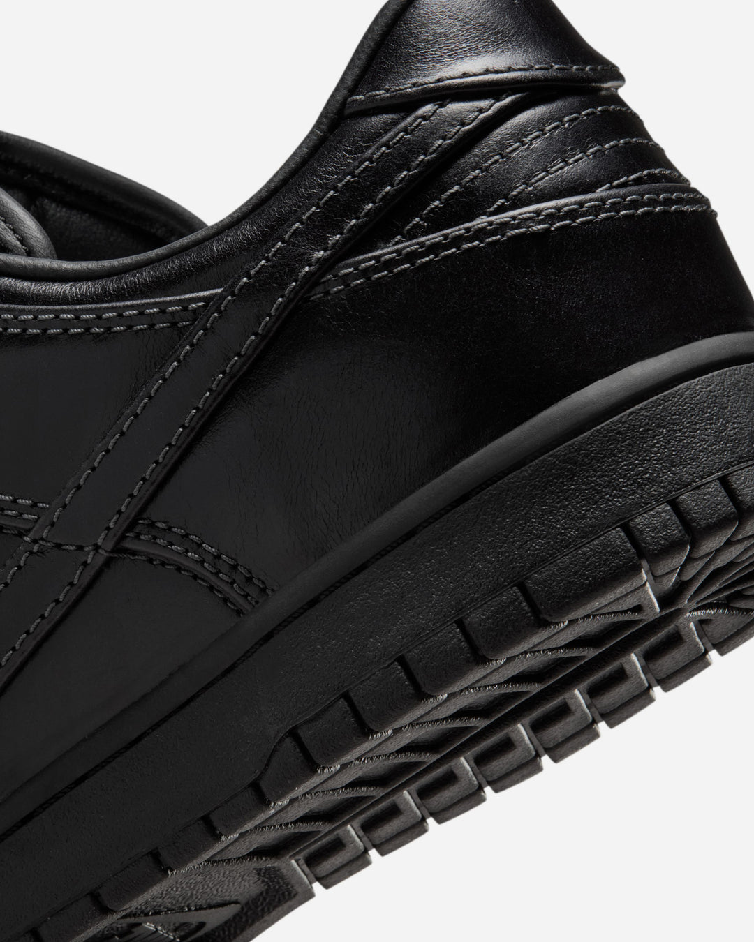 NIKE DUNK LOW RETRO PRM QS – A+S