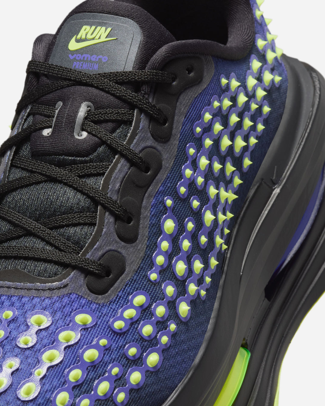 NIKE ZOOM VOMERO PRM QS – A+S