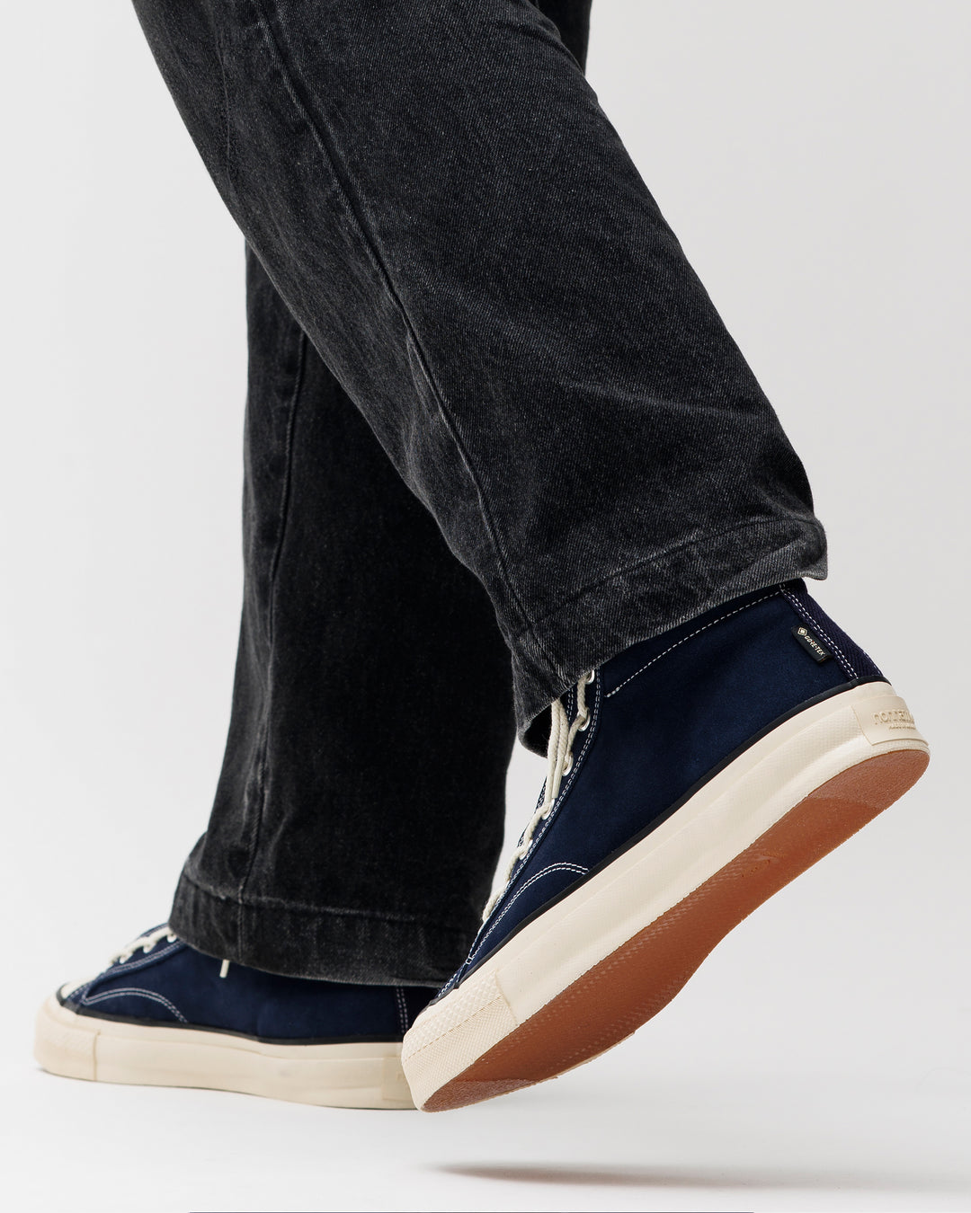 nonnative DWELLER TRAINER 2 HI COW LEATHER WITH GORE-TEX by