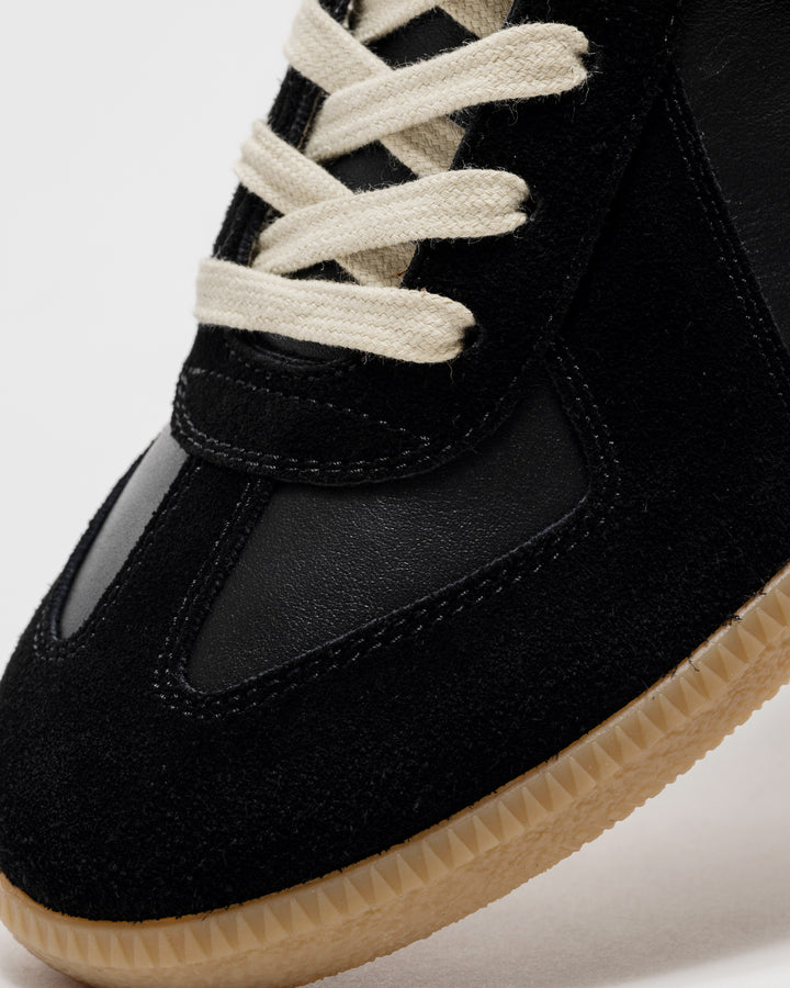 Maison Margiela 黒 スエード スニーカー Maison Margiela REPLICA – A+S