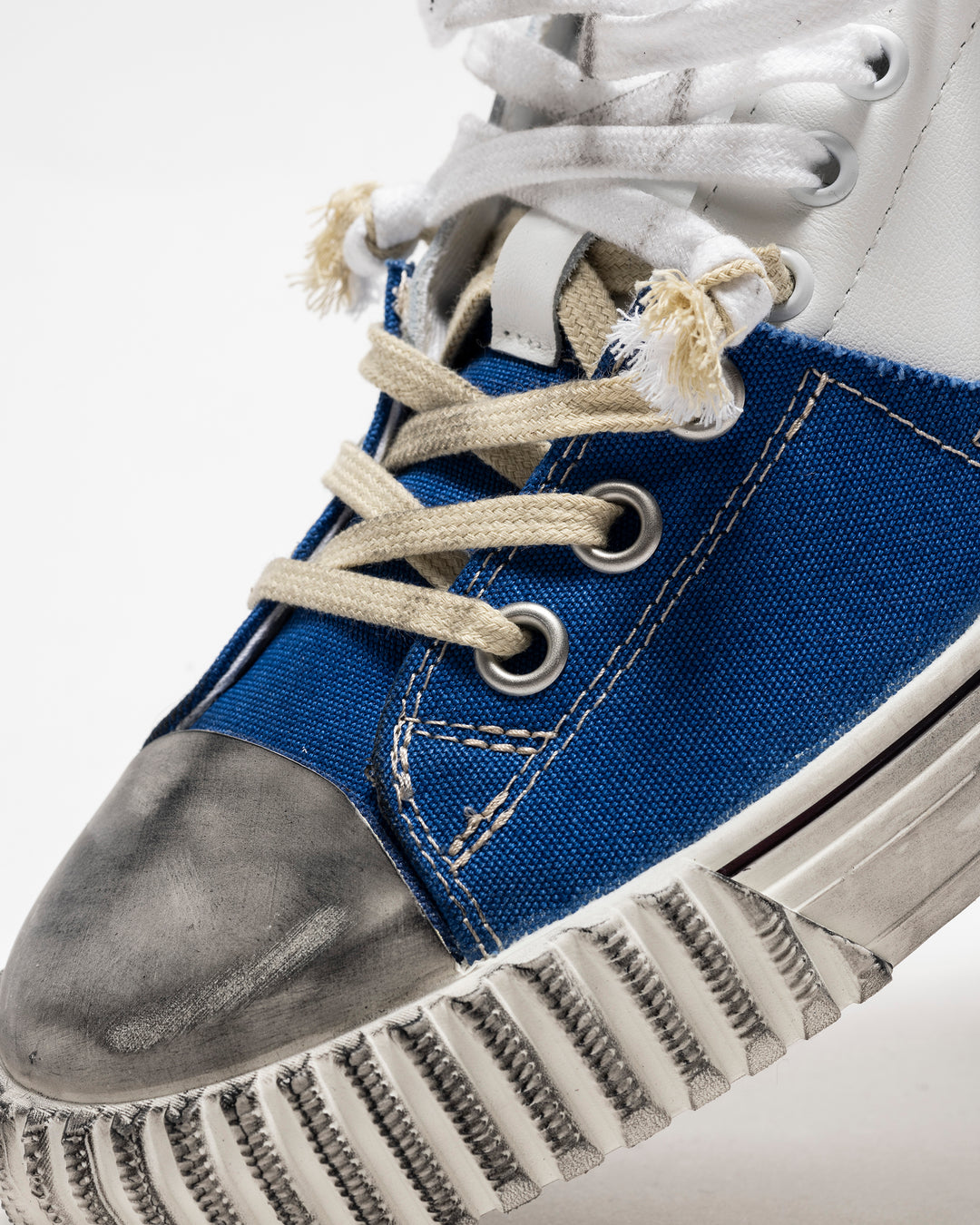 Maison Margiela NEW EVOLUTION LOW – A+S