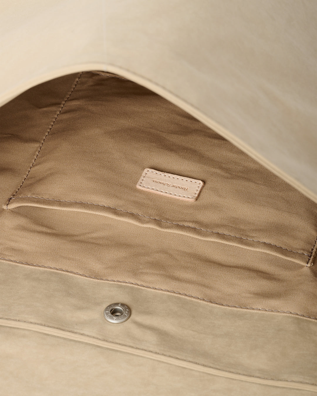 Hender Scheme　flap shoulder small　ベージュ flap shoulder big｜スキマ Hender Scheme Official Online Shop