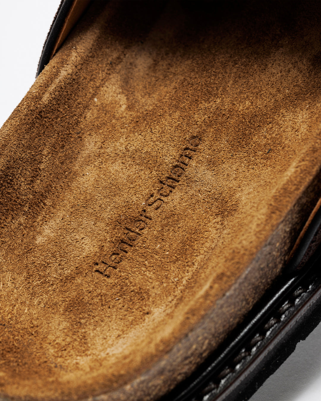 Hender Scheme concave – A+S Hender Scheme concave – A+S