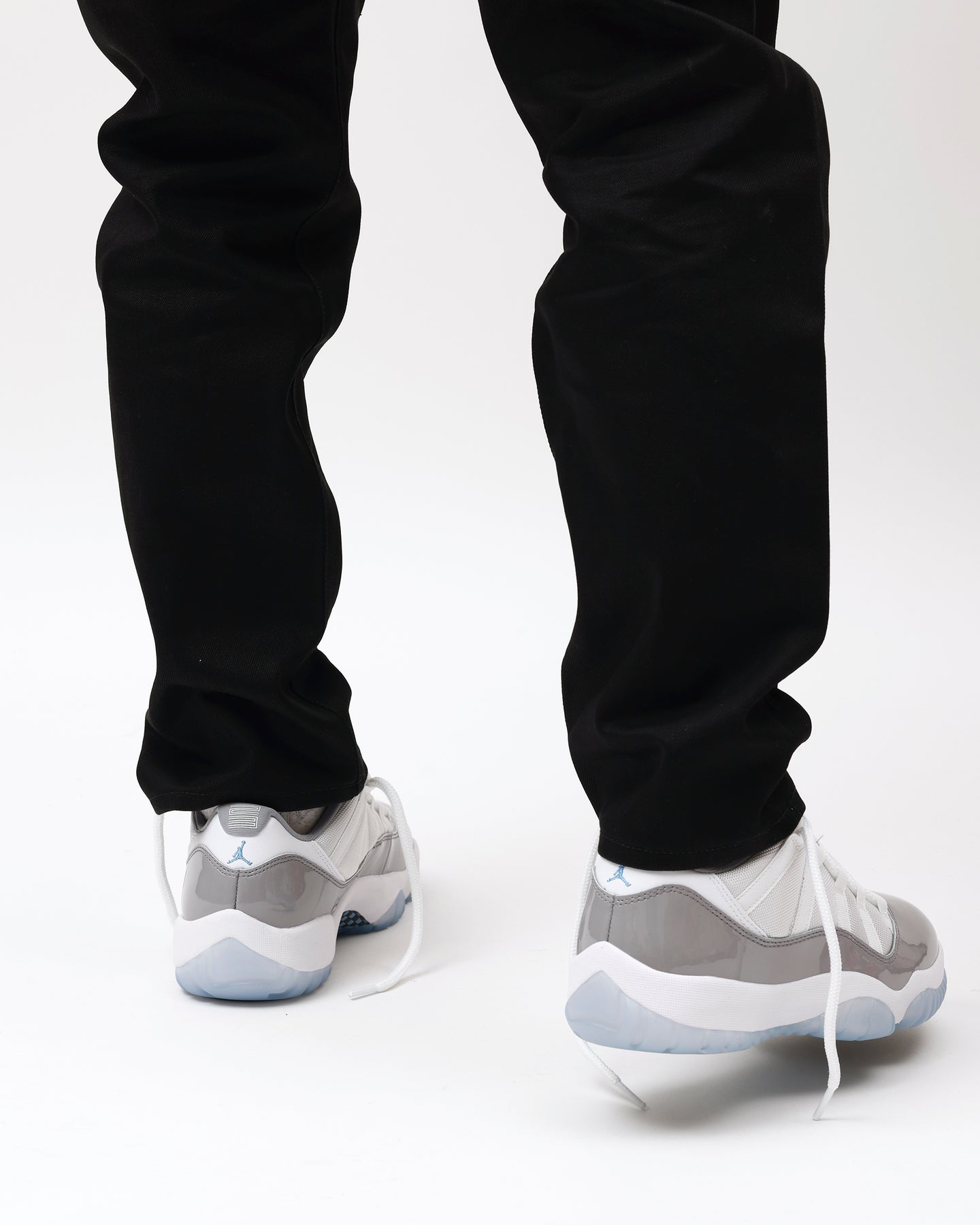 NIKE AIR JORDAN 11 RETRO LOW – A+S