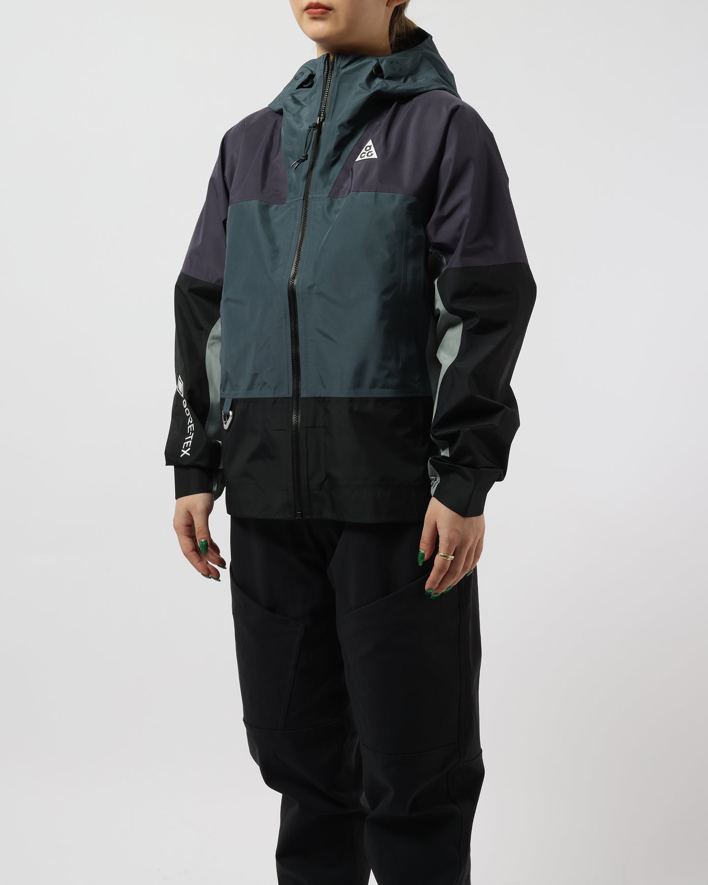 NIKE WMNS NRG SF ADVANTAGE WNDPRF CC JACKET – A+S