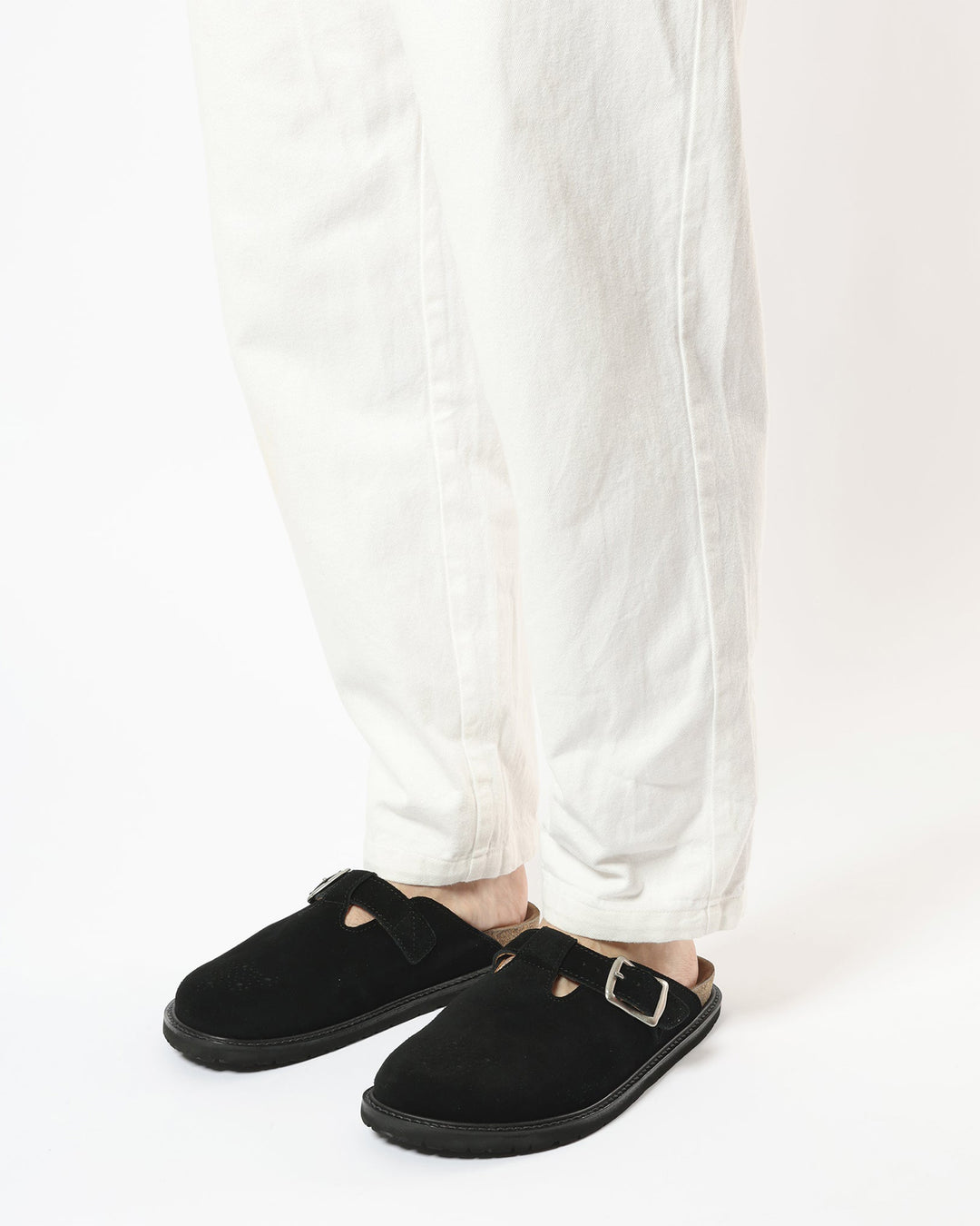 新品 定価46200円 エンダスキーマ バグス スエード サンダル 黒  