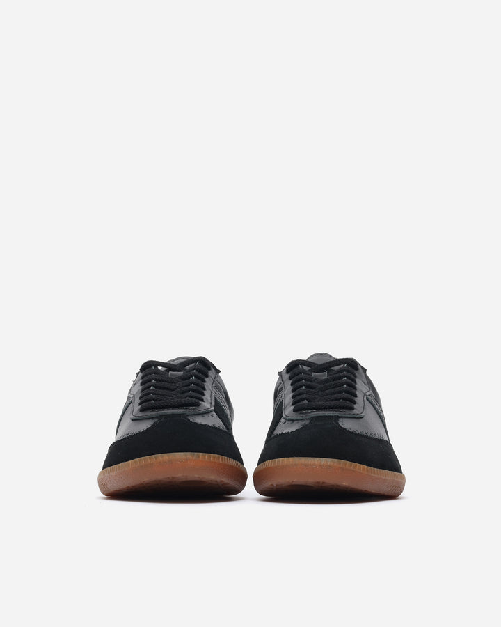 Hender Scheme citizen trainer – A+S
